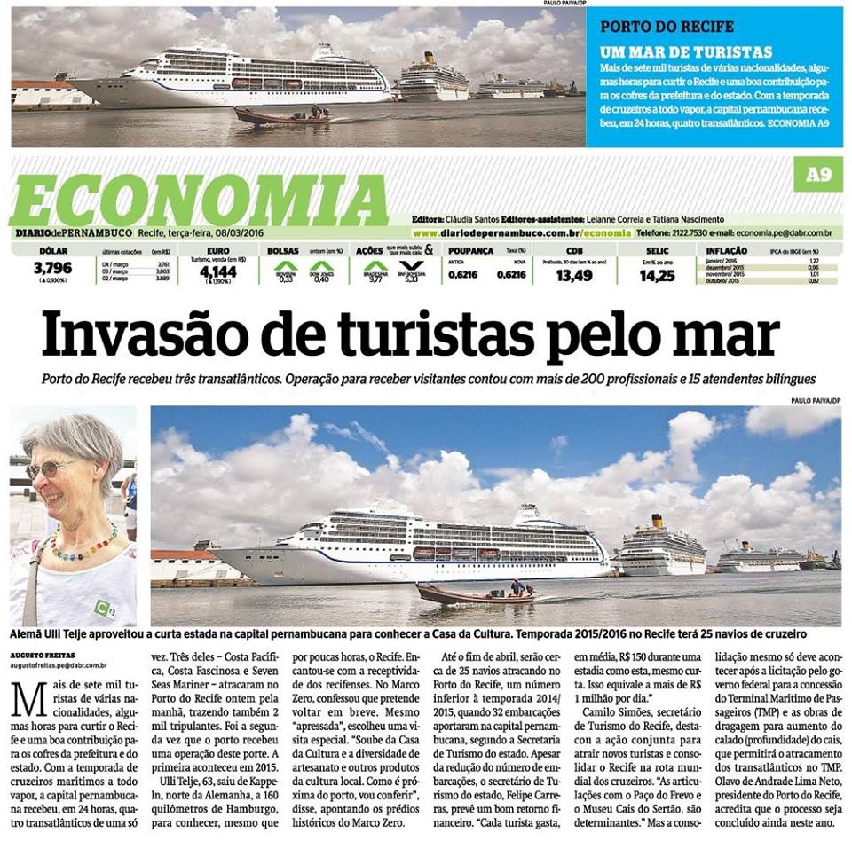 Invasão de turistas pelo mar