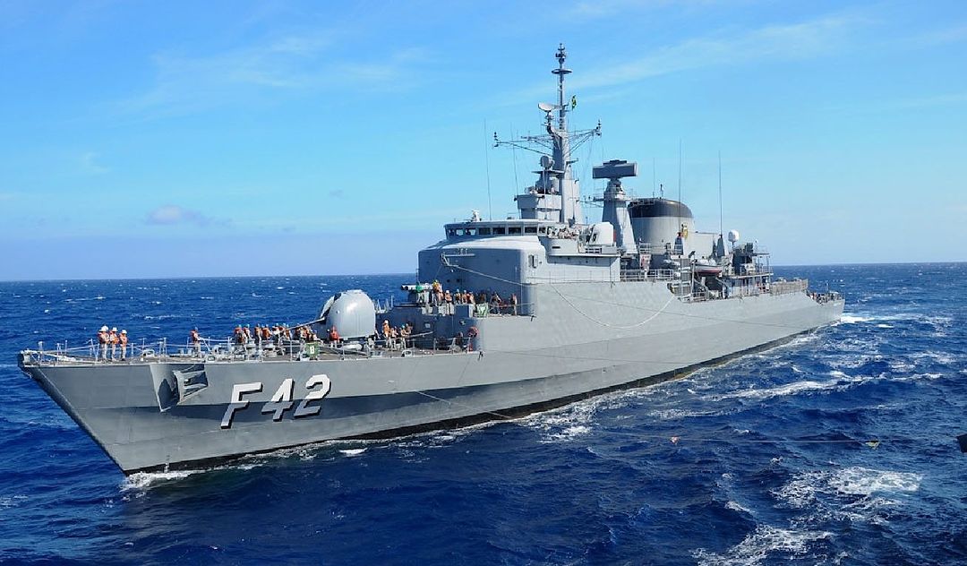Porto do Recife receberá Fragata 