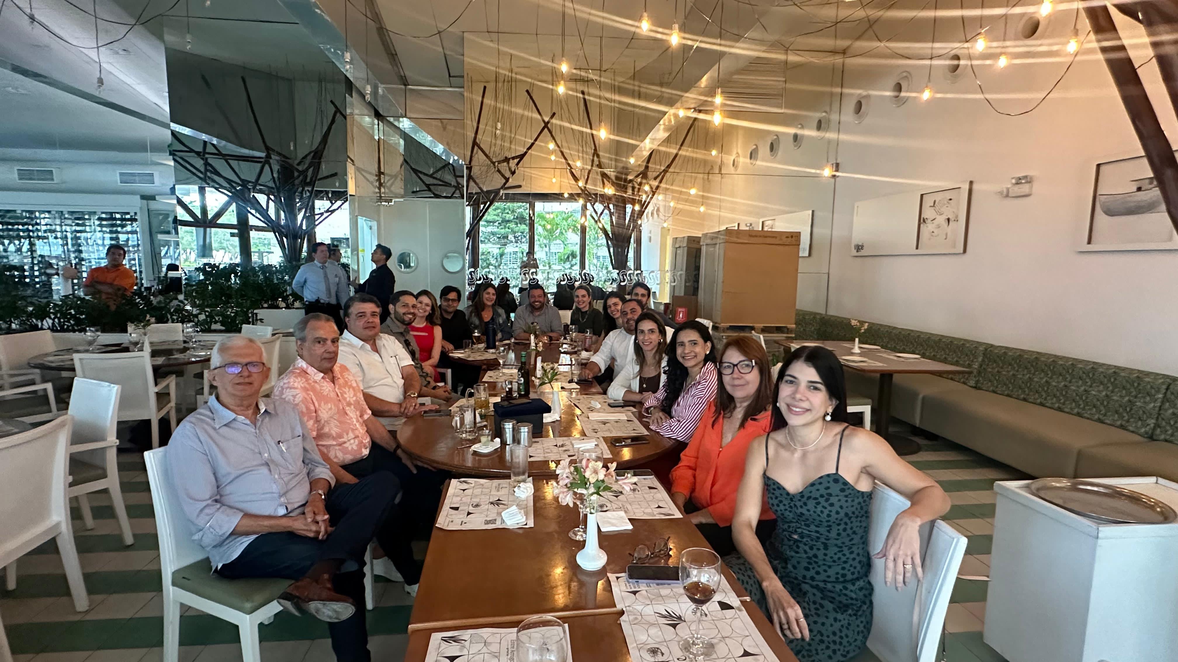 Porto se despede de funcionário com mais de 45 anos de serviços prestados