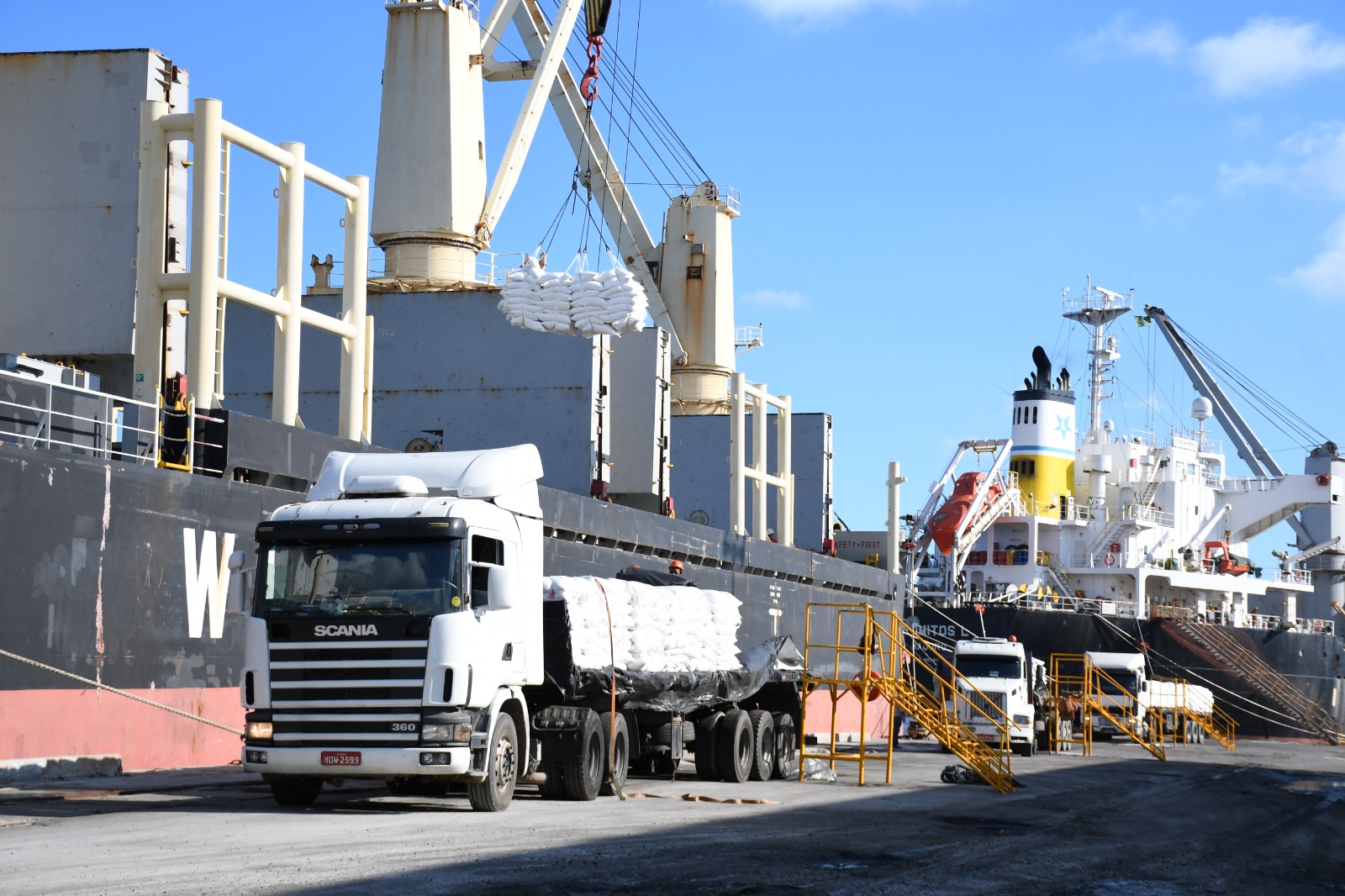 Movimentação do Porto do Recife cresce 34%